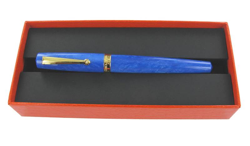 DELTA-PIÓRO INTESA LIGHT BLUE GOLD TRIMS STEEL NIB