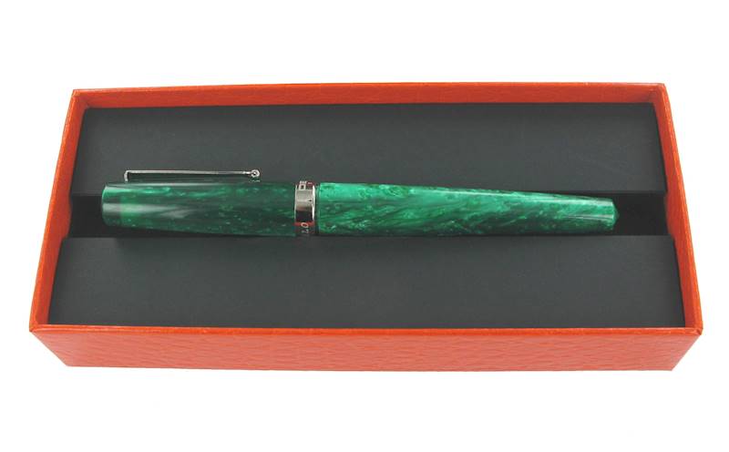 DELTA-PIÓRO INTESA EMERALD GREEN SILVER TRIMS  