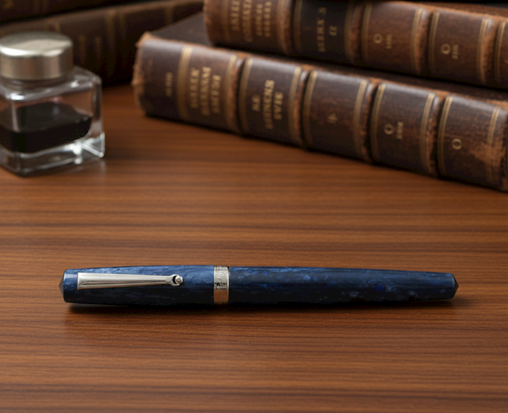 DELTA-PIÓRO INTESA BLUE SILVER STEEL NIB