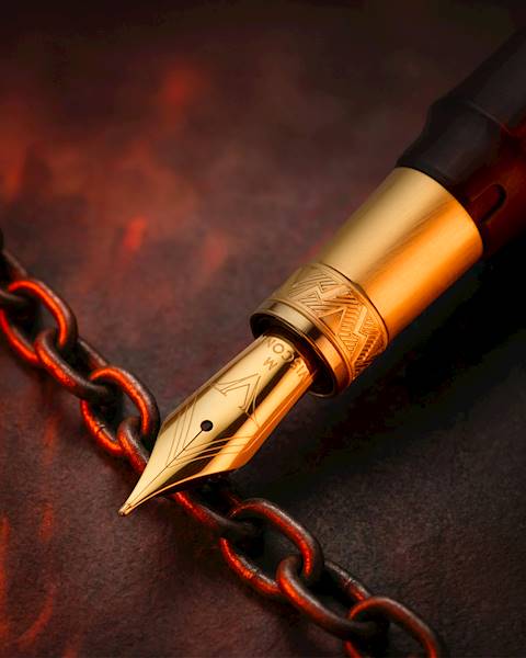 VISCONTI-PIÓRO KP07-22 FP MYTHOS HADES