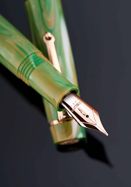 DELTA-PIÓRO SIGNS OF THE TIME-ROCOCO