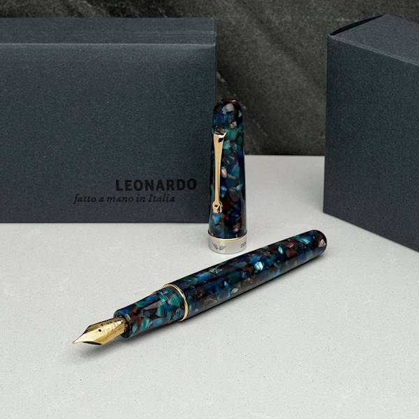 LEONARDO-PIÓRO-VIRTUOSA MURANO GOLD TRIMS