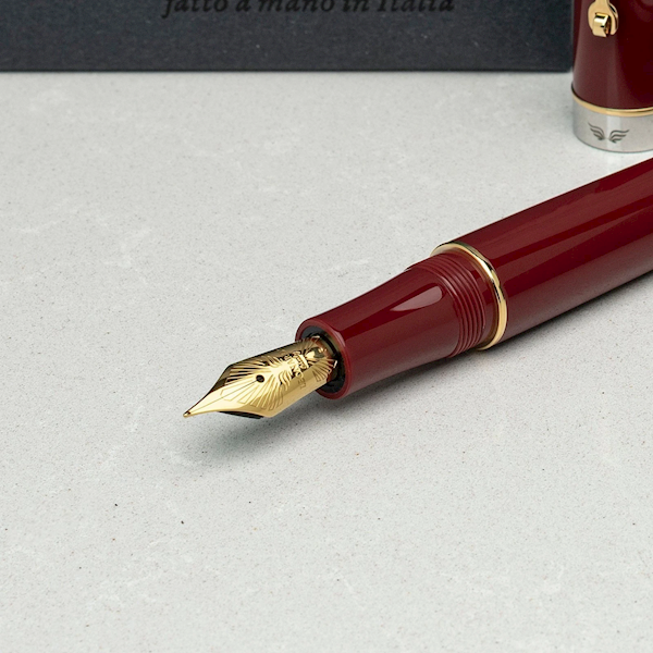 LEONARDO-PIÓRO-VIRTUOSA BURGUNDY GOLD TRIMS