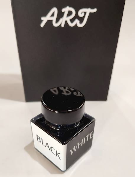 ART-ATRAMENT BLACK&WHITE BLUE 30ML