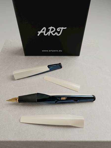 ART-WHITE/PEARL PANELS TO MAGNETIC PEN