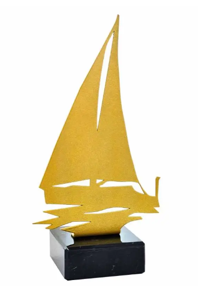 Statuetka metalowa 4325 żaglówka