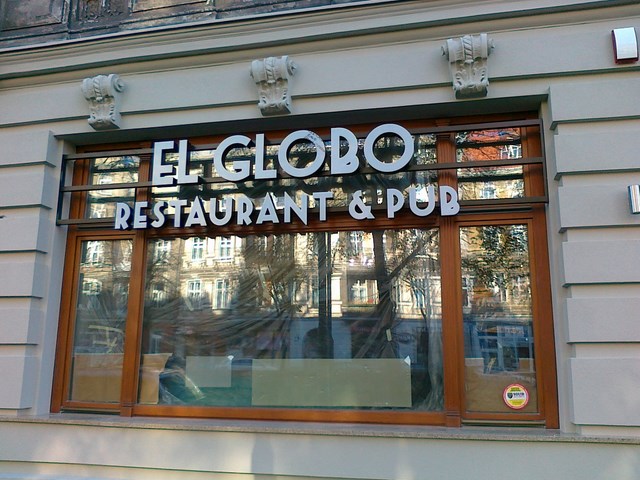 ELGLOBO.jpg