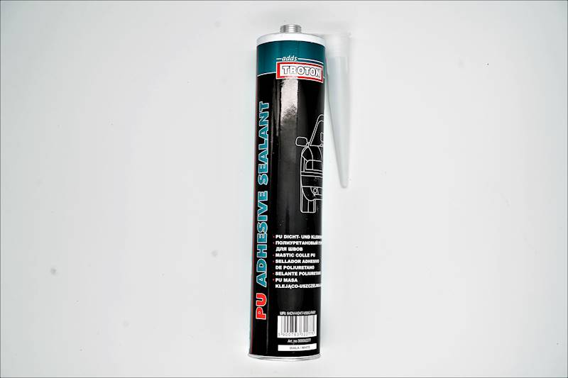 MASA USZCZEL/KLEJĄCA BIAŁA    310ml TROTON