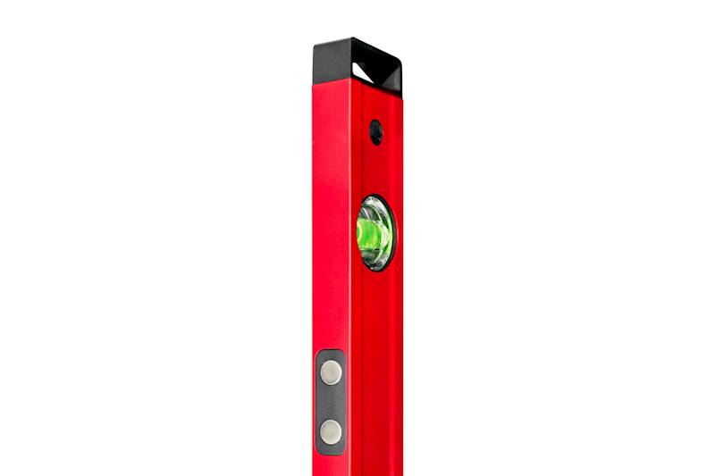 POZIOMICA MAGNETYCZNA 120CM / SERIA 600 / CZERWONA