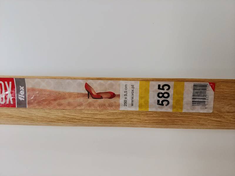 VOX LISTWA PRZYP. 585 dł.2,5m