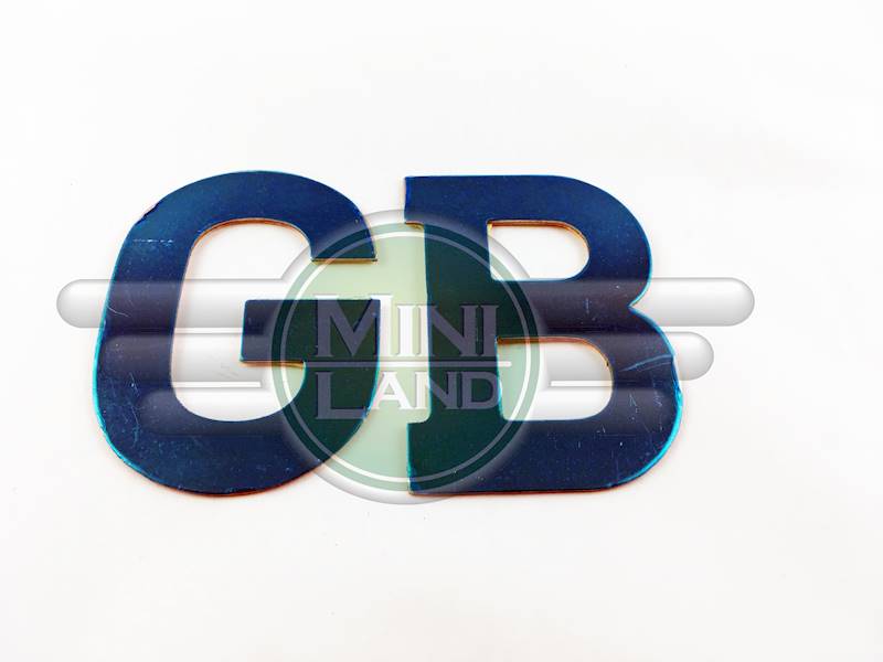 Emblemat 'GB' na tylną klapę