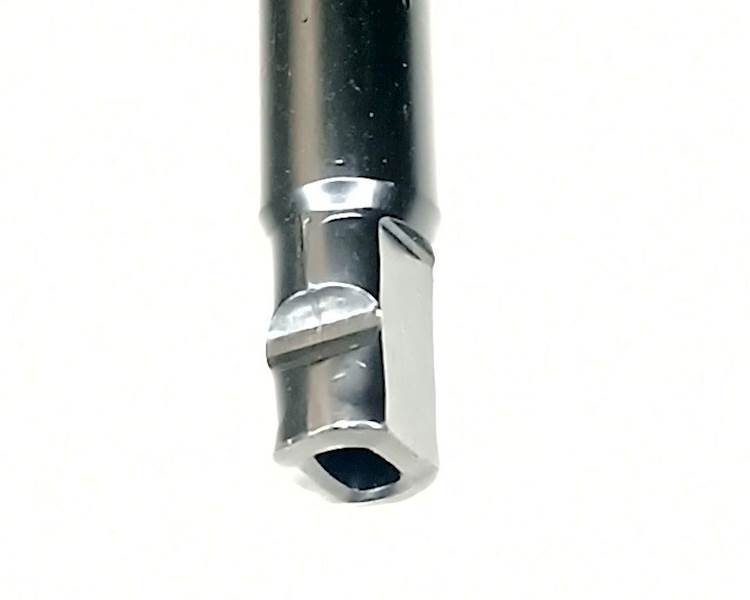 WAŁEK KOLUMNY KIEROWNICZEJ IVECO 65/70C 2012-2014