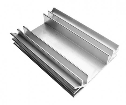 RADIATOR A4463  ŻEBROWANY