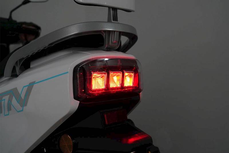 BARTON SKUTER ELEKTRYCZNY EVIVO