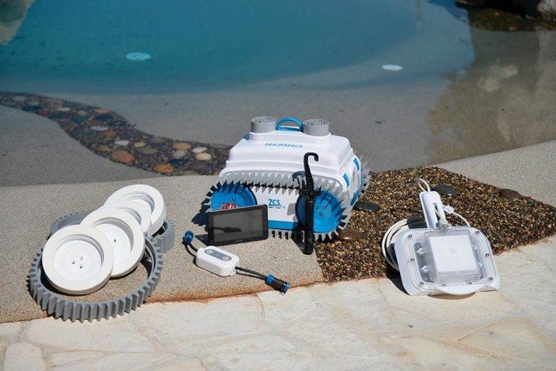 NEMH2O CLASIC 10XS ROBOT DO BASENU do 15m + STACJA