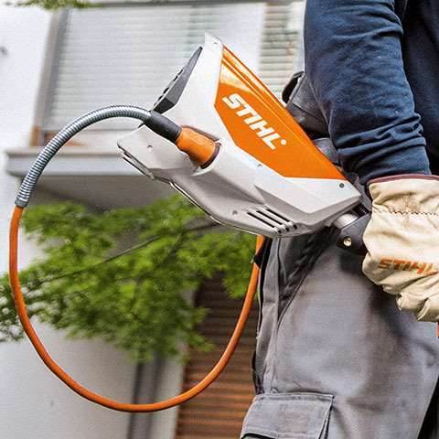 KOMBISYSTEM KMA AKU 130 R SILNIK /AP
