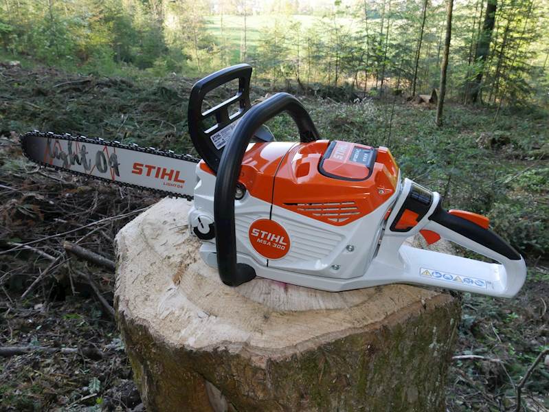 PILARKA STIHL AKU MSA 300 C-O /AP