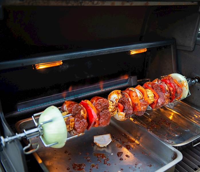 GRILL GAZOWY BROIL KING BARON 490 IR
