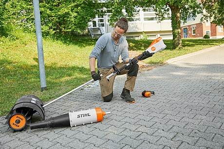 KOMBISYSTEM KMA AKU 135 R SILNIK /AP