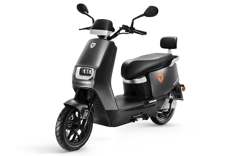 BARTON SKUTER ELEKTRYCZNY YADEA E8S
