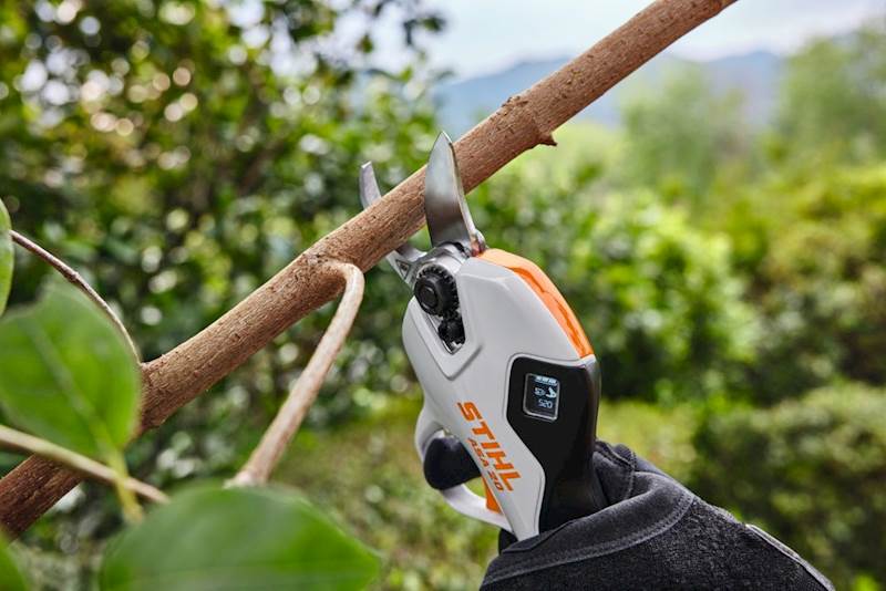 SEKATOR STIHL AKU ASA 20 /AS