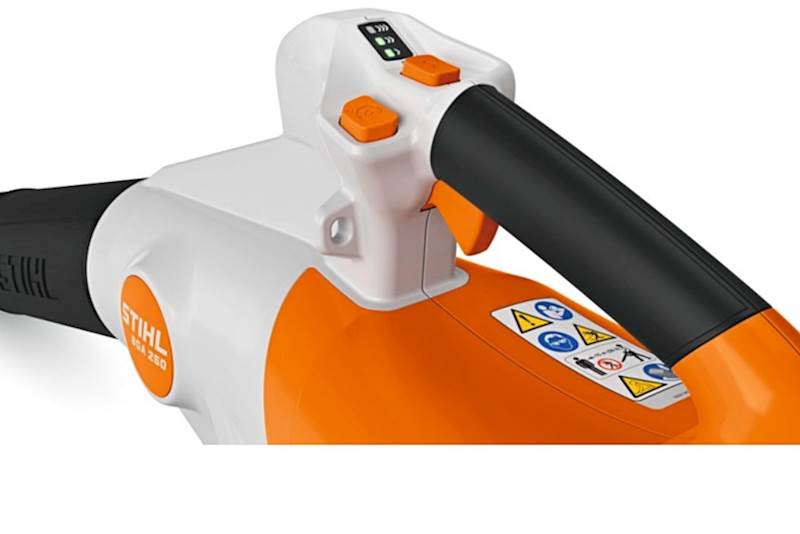 DMUCHAWA STIHL AKU BGA 250 /AP