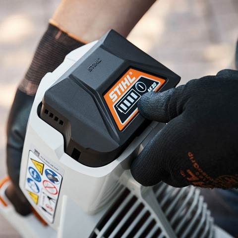 DMUCHAWA STIHL AKU BGA 50 AK20+AL101 /AK
