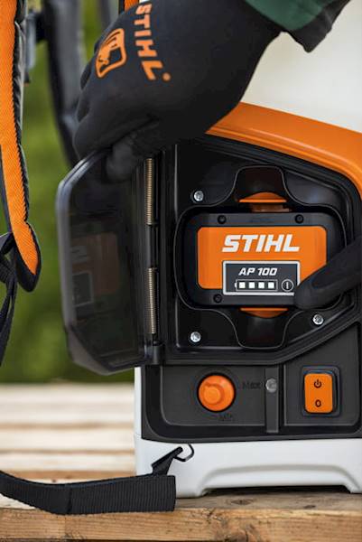 OPRYSKIWACZ STIHL AKU SGA 85 /AP