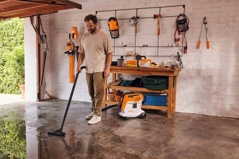ODKURZACZ PRZEMYSŁOWY STIHL SEA 60 L /AK