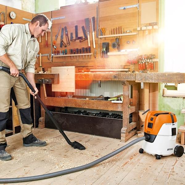 ODKURZACZ PRZEMYSŁOWY STIHL SE 62 E