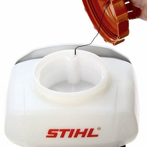 OPRYSKIWACZ SPALINOWY STIHL SR 200 D