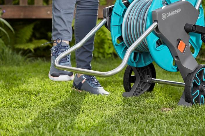 WÓZEK GARDENA NA WĄŻ AQUAROLL M