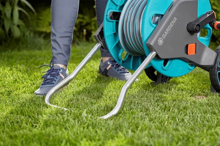 WÓZEK GARDENA NA WĄŻ AQUAROLL M - ZESTAW