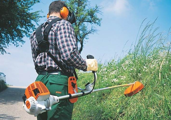 KOSA STIHL FS-261 2,7KM