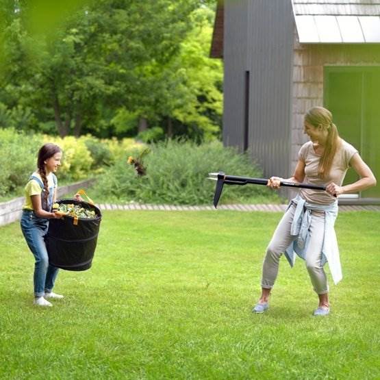 WYRYWACZ DO CHWASTÓW FISKARS Xact