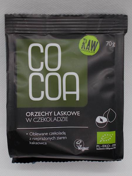 BIO Orzechy laskowe w surowej czekoladzie70g Cocoa