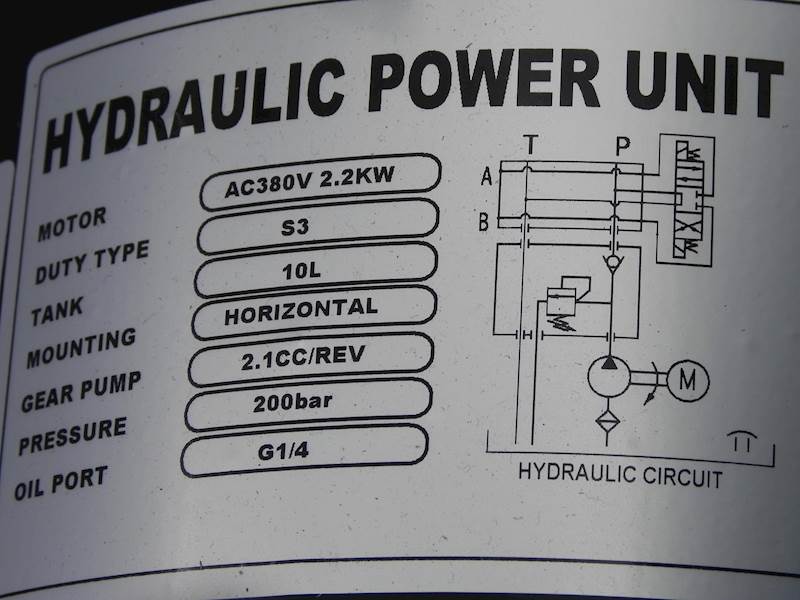 AGREGAT HYDRAULICZNY ZASILACZ 380V 2,2kW 2,1cm³ 10L z rozdzielaczem 24V