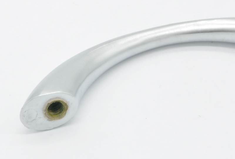 UCHWYT ALUMINUM ROZ. 64 mm