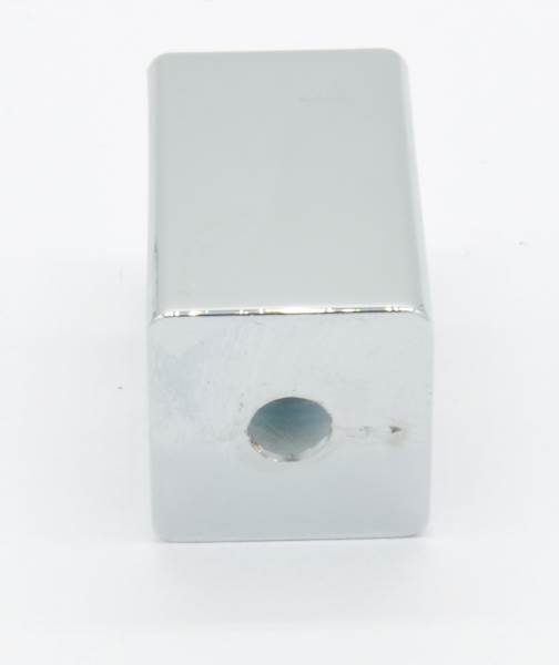 WSPORNIK POŁKI PROSTOKĄTNY 15X16 MM CHROM