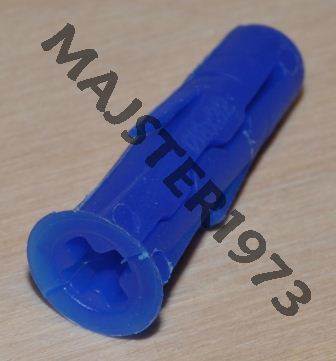KOŁEK UNO FI8 X 32 MM