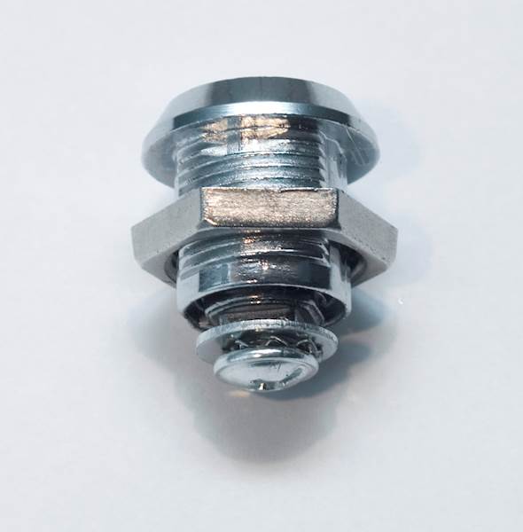 ZAMEK MEBLOWY BĘB.NIK.SKRZ.BL.PROSTA 19x16 MM L=46