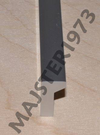 UCHWYT ALUMINIUM ROZ.32 mm L=57 MM