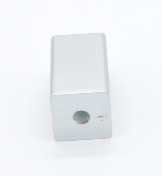 WSPORNIK POŁKI PROSTOKĄTNY 15X16 MM ALUMINIUM