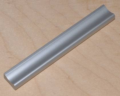 UCHWYT ALUMINIUM ROZ.96 mm L=120 MM