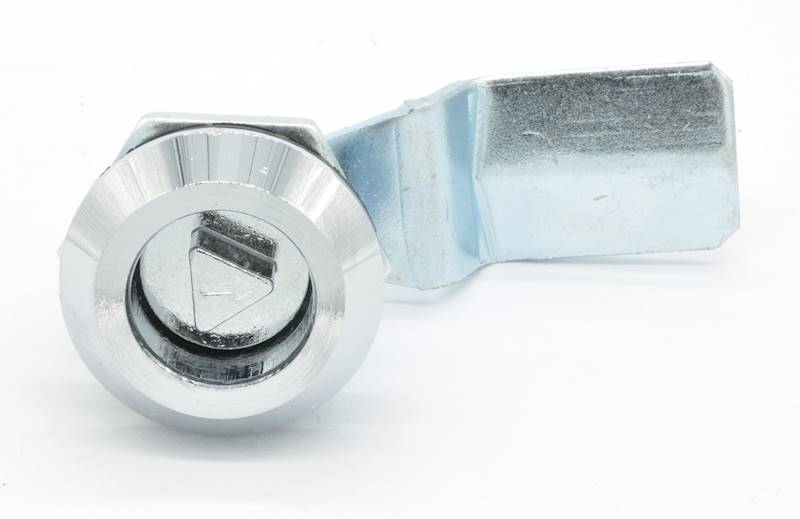 ZAMEK MEBLOWY BLASZKA DŁUGA ODGIĘTA L=59 MM