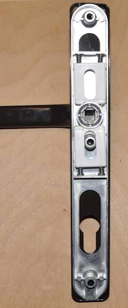 KLAMKA DRZ.8019 PCV/ALU.DŁ.SZYLD 85/32 WB KW.SATUR