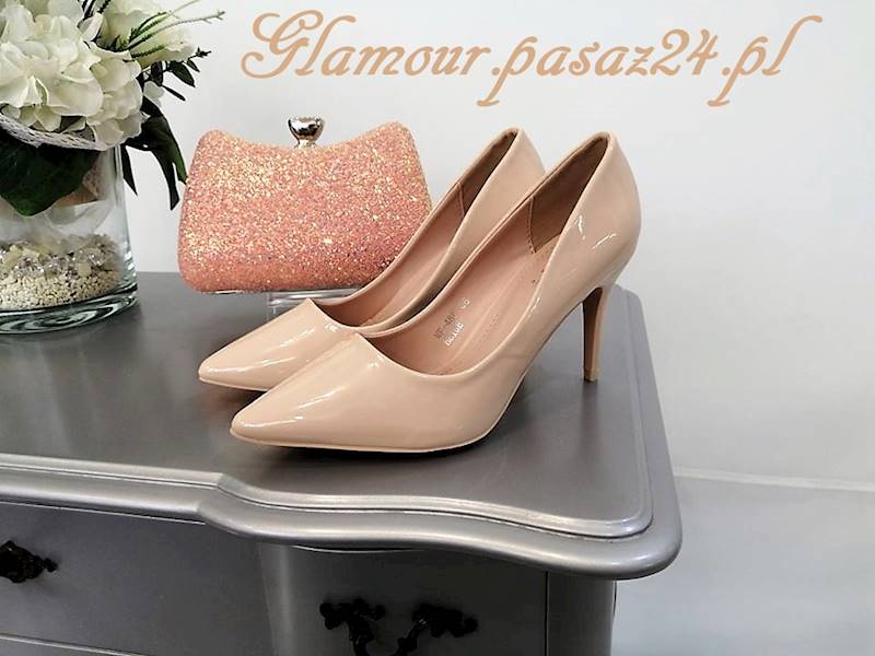 CZÓŁENKANF48 BEIGE LAKIER 