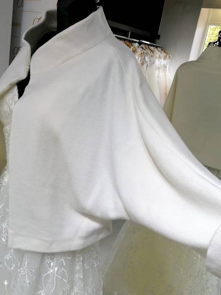 Bolerko Etola Ślub OFF WHITE ze stójką