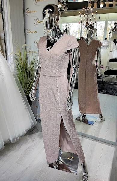 LIDIAS sukienka maxi w kolorze cappucino 