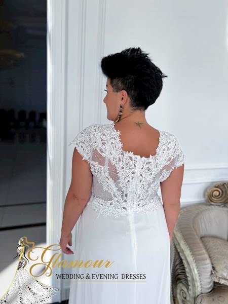 DAGNA suknia ślubna Plus Size